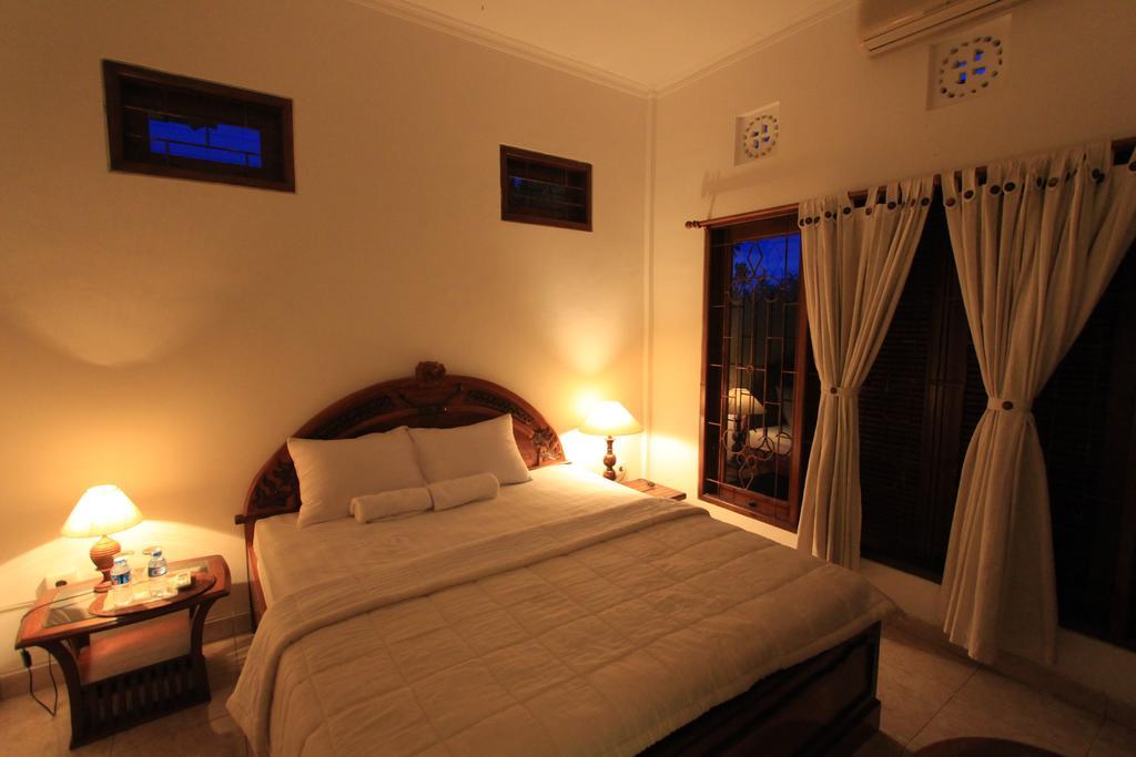 Graha Rusni Villa Ubud  Exterior photo