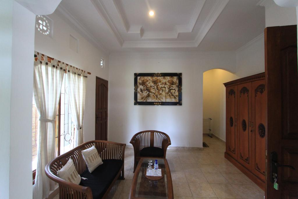 Graha Rusni Villa Ubud  Exterior photo